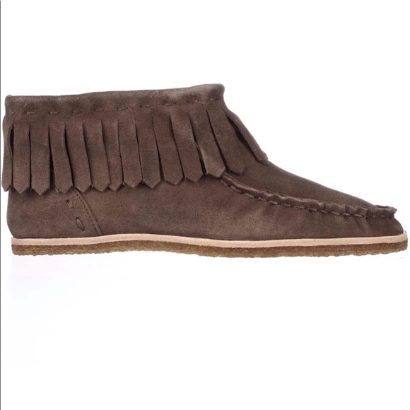 Genuine Suede Fringe Kilt Festival Moccasin Bootie - Picture 2 of 5